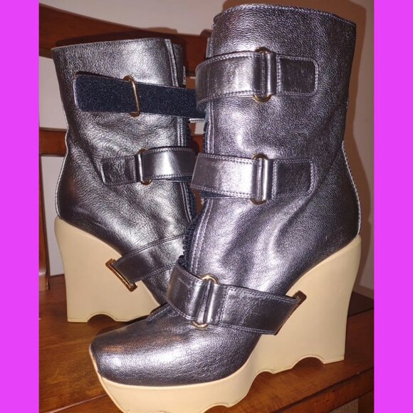 Louis Vuitton Boots size 39 - Picture 1 of 10
